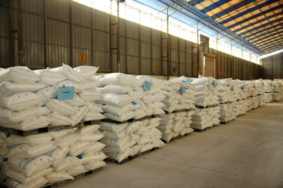 ثاني أكسيد التيتانيوم (TiO2) بطريقة الكبريتات ≤30 ميكرومتر، قابلية الانتشار في الزيت، أكياس بوزن 25 كجم - 1000 كجم